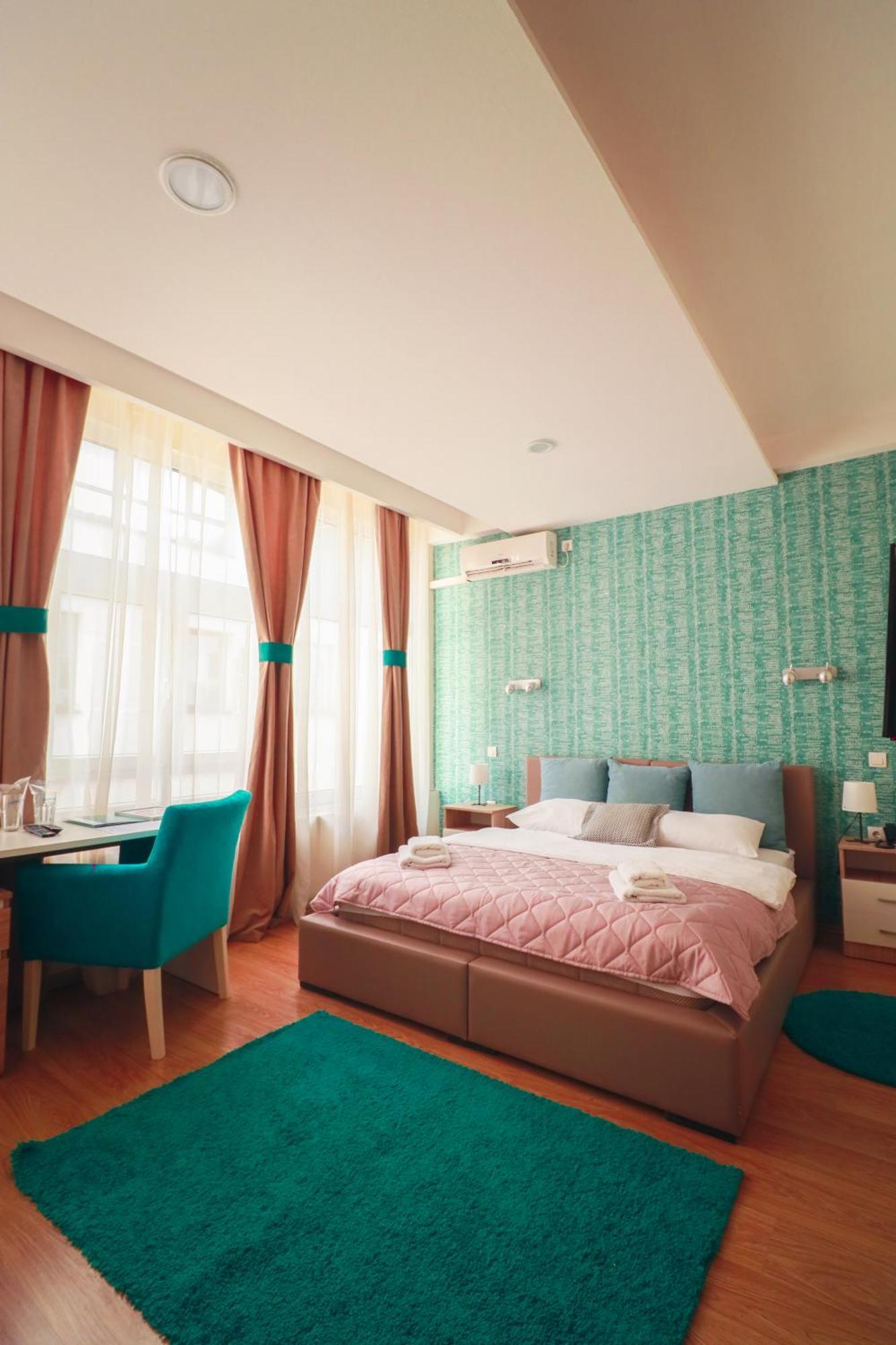 Hotel Euforia Lounge Šabac Zewnętrze zdjęcie