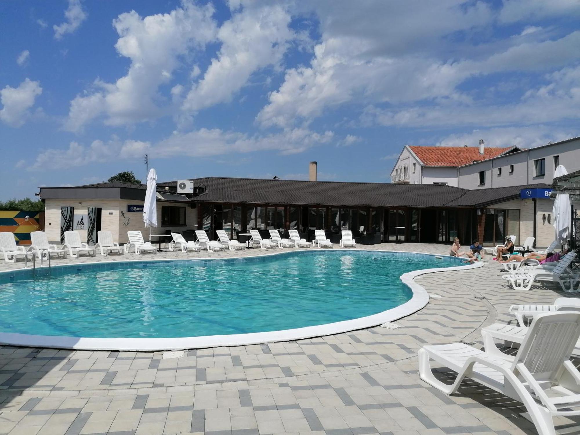 Hotel Euforia Lounge Šabac Zewnętrze zdjęcie