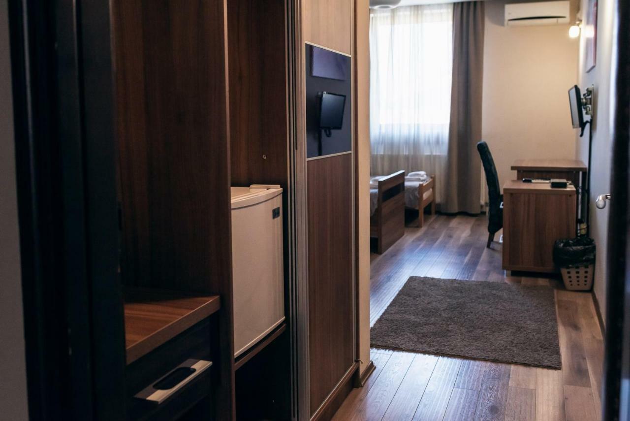 Hotel Euforia Lounge Šabac Zewnętrze zdjęcie